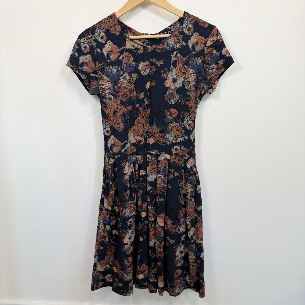Peruvian Connection Dress Women Small Navy Floral Fit N Flare Swing Pockets